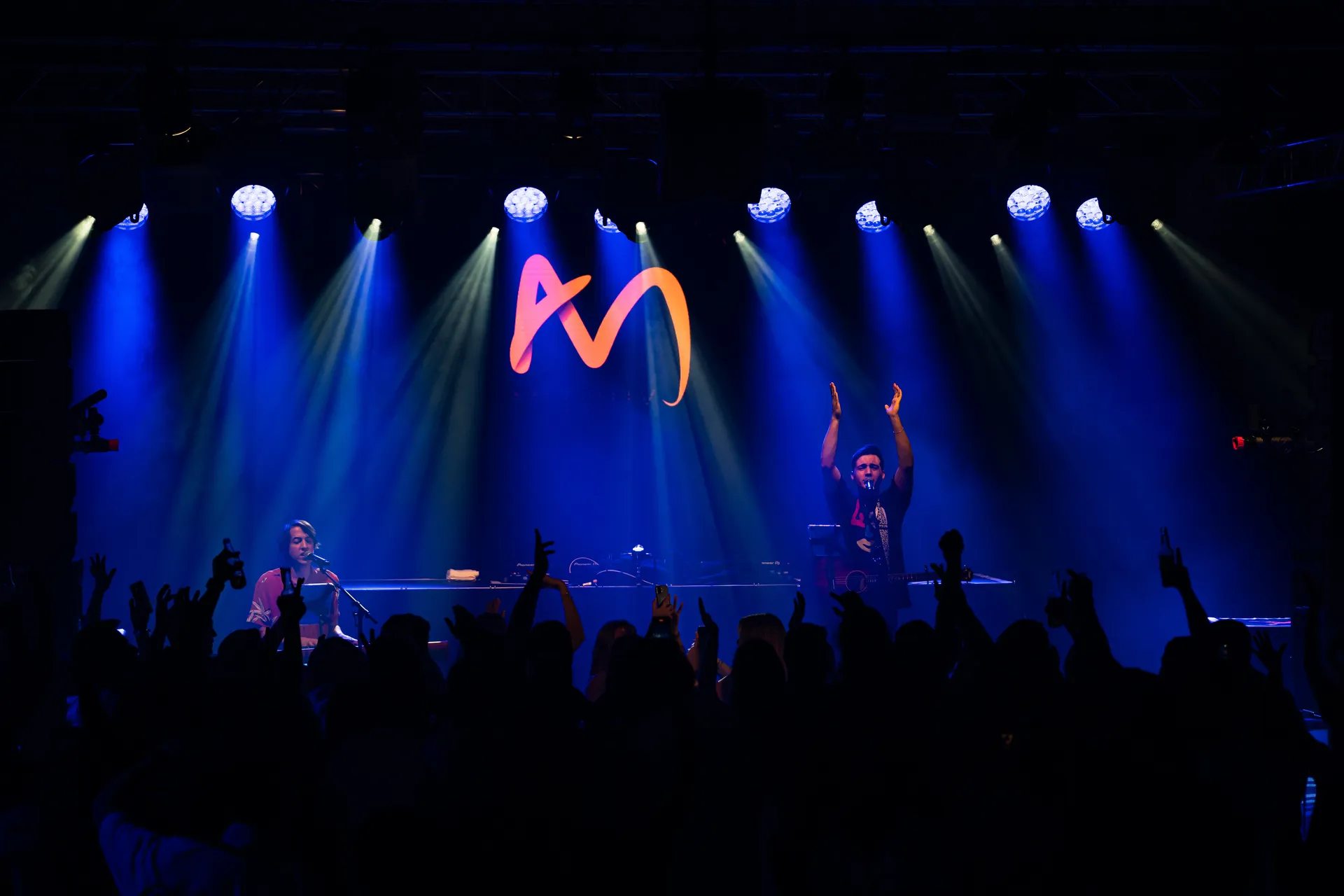 Mitchy und Andre Showtime auf der Buehne